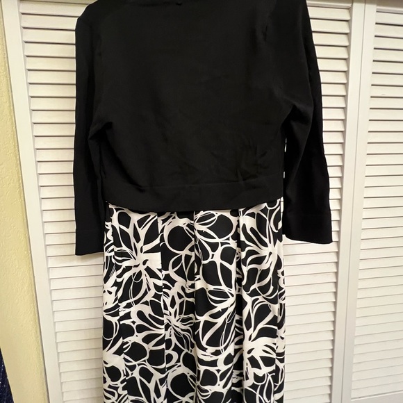 Jessica Howard Black and White Floral Dress with Jacket sz 8 2 Peice Set - Picture 3 of 12
